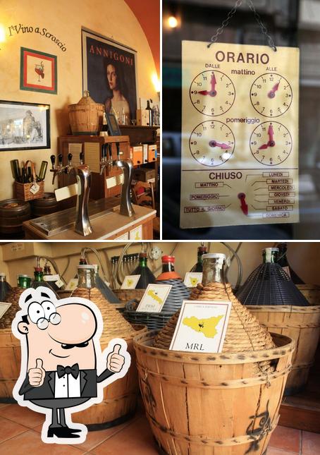 Vedi la foto di I' Vino a Scroscio - Enoteca, vendita vini, distillati e prodotti tipici