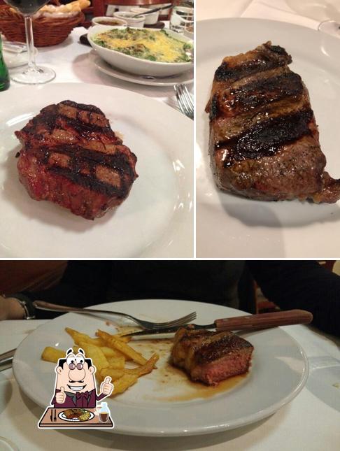 Pick meat dishes at Aires Criollos