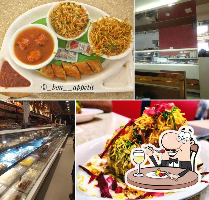 Meals at Gopal Sweets