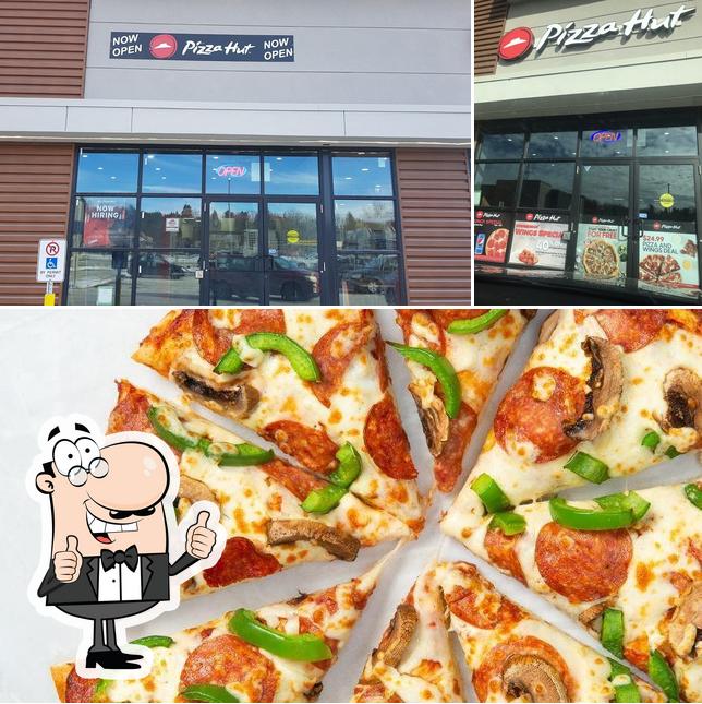 Pizza Hut Uxbridge in Uxbridge Restaurant menu and reviews