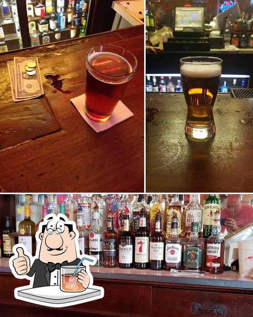 Cole's Tavern in Wexford Restaurant menu and reviews