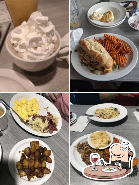 The Pantry Modern Diner in Auburndale Restaurant menu and reviews