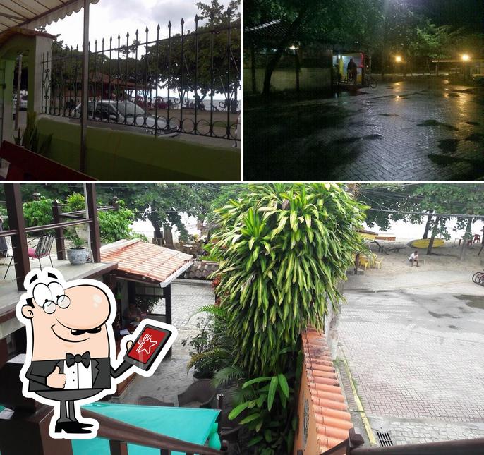 Você pode espairecer no na área externa do Geko Beach Bar - Paraty