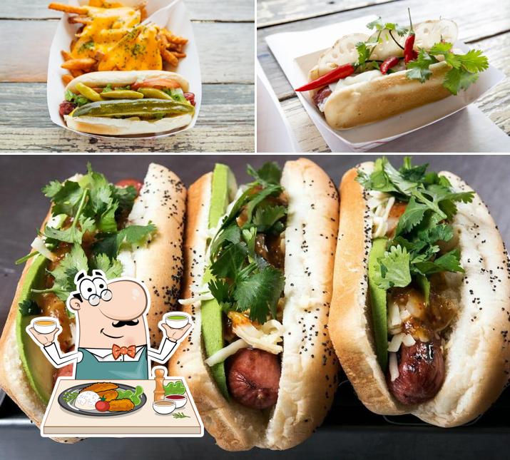 Chicago's Dog House in Chicago Restaurant menu and reviews
