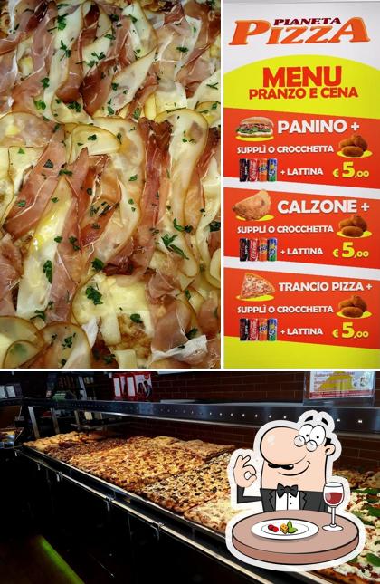 Comida en Pianeta Pizza