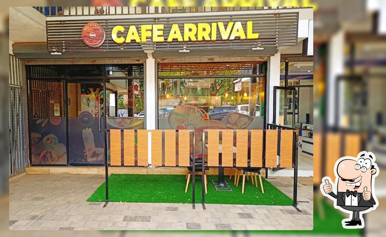Cafe Arrival