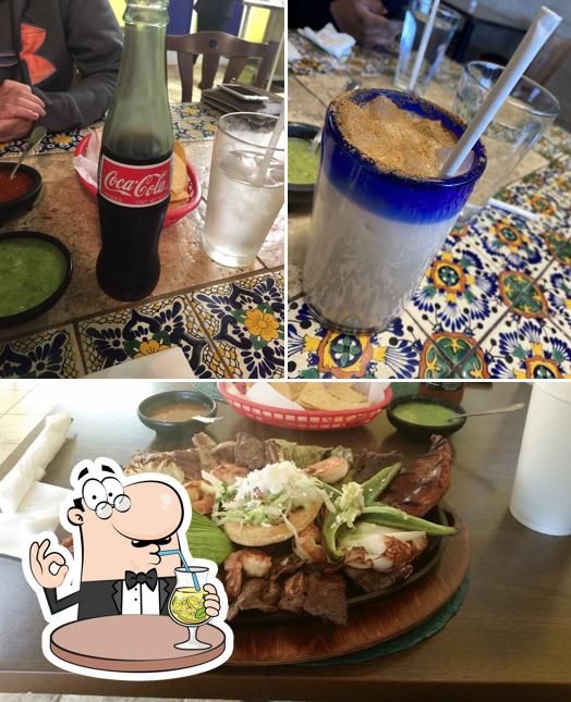 The image of El Mariachi Mexican Restaurant’s drink and food