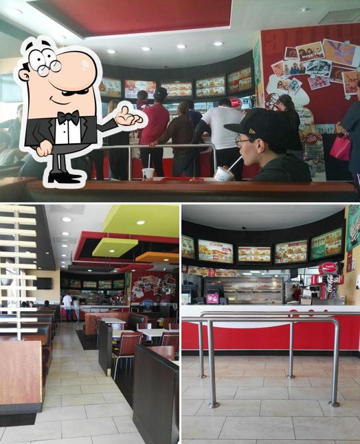 KFC fast food, San Luis Potosi, CENTRO COMERCIAL EL DORADO Restaurant