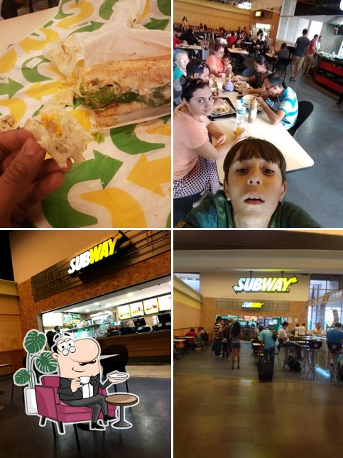 Sente em uma das mesas no Subway
