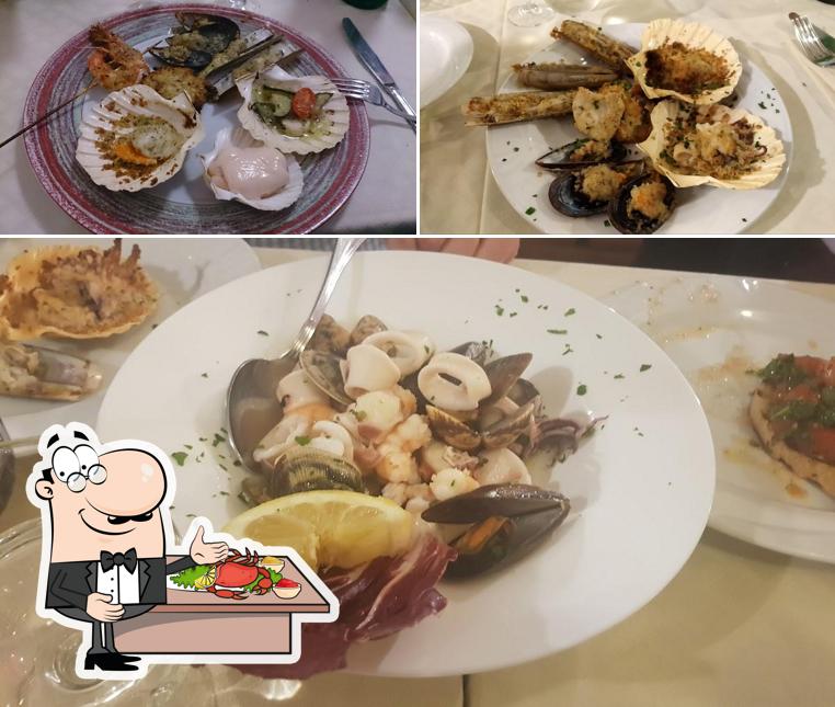 Prenditi tra i molti prodotti di cucina di mare proposti a Lupo di Mare