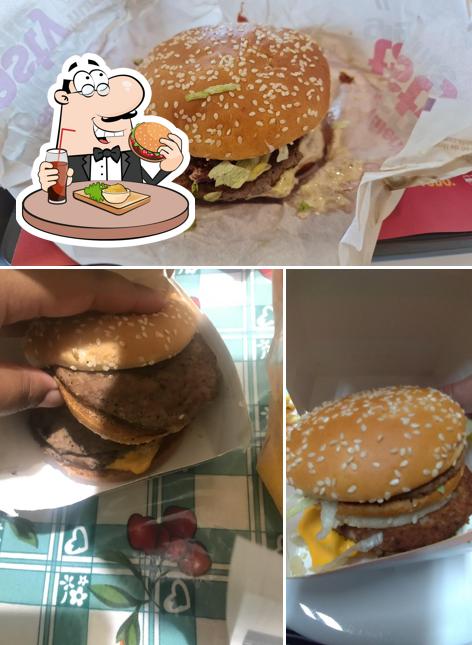 Peça um hambúrguer no McDonald's