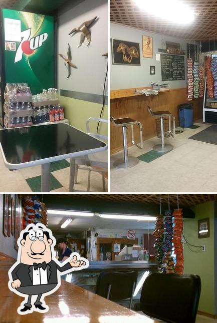 Grinder's Deli in Austin Restaurant menu and reviews
