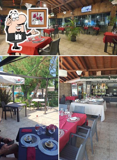 Dai un'occhiata agli interni di Il Pacchero Latina - Ristorante - Pizzeria - Lounge Bar