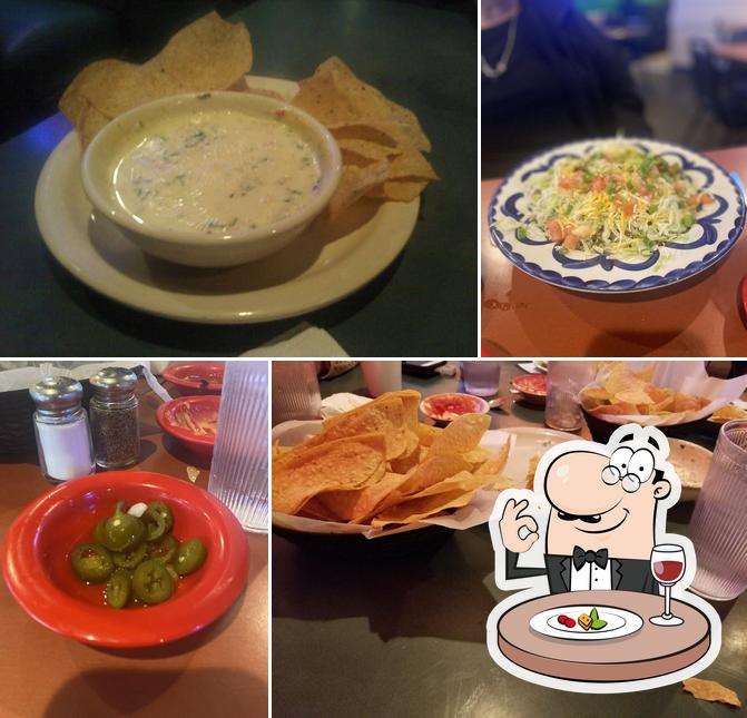 Jalapenos, 7729 W 151st St in Overland Park Restaurant menu and reviews