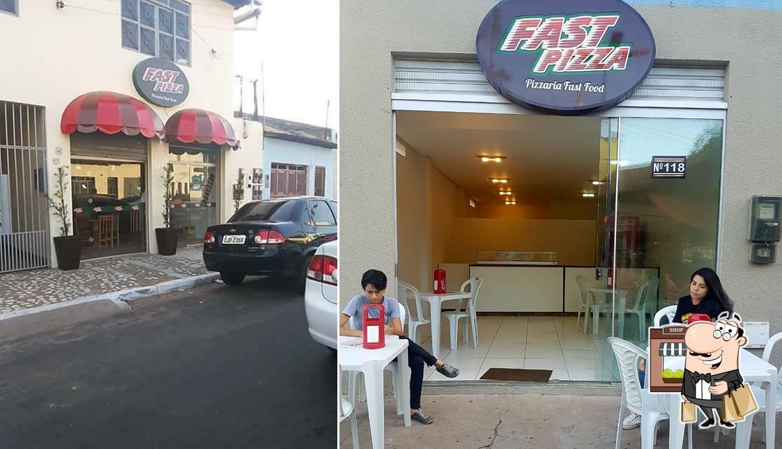 O exterior do FAST PIZZA