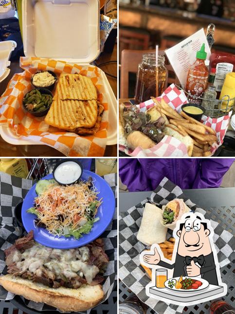 Tom & Earl's Back Alley Grill in Gatlinburg Restaurant menu and reviews