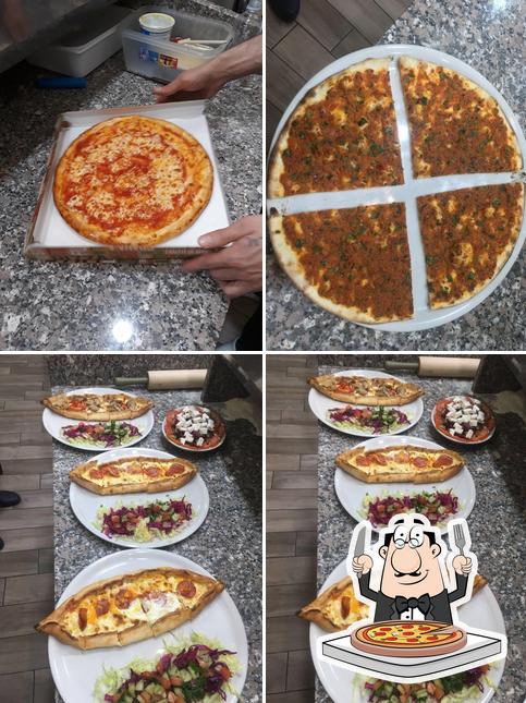 Scegli una pizza a Ruffini Pizzeria kebap