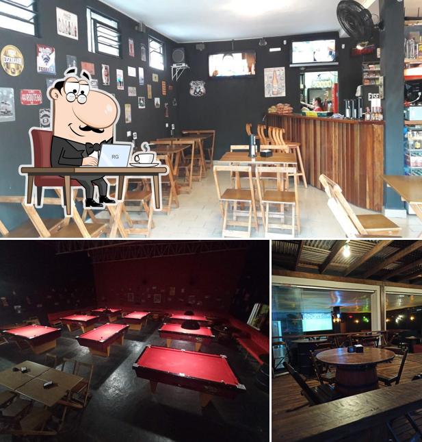 Veja imagens do interior do Empórium Lima Petiscaria