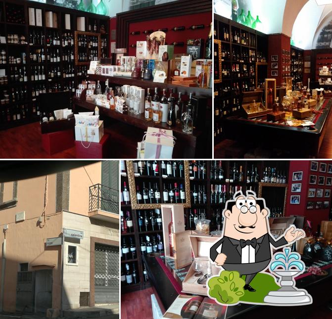 Guarda gli esterni di Enoteca Salentusole