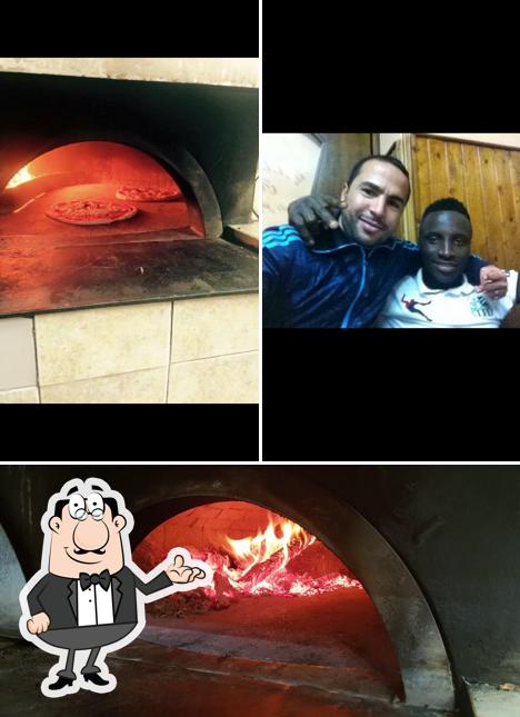 Gli interni di Pizzeria Club Degli Amici