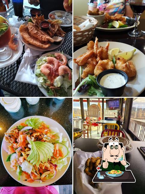The Boat in Kerrville Restaurant menu and reviews