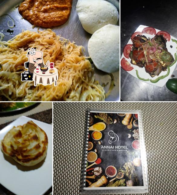 Food at Annai Unavagam