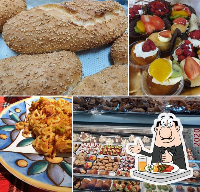 Exquisite Bar & Food