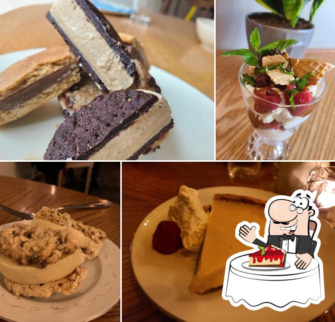 Kettle Black Kitchen in Madison Restaurant menu and reviews