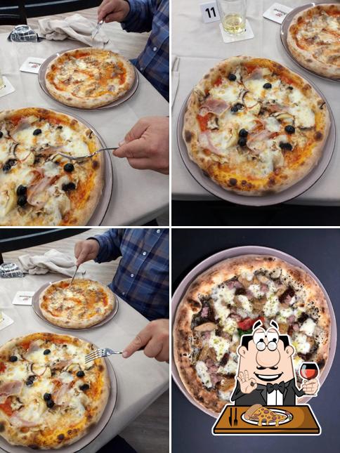 Prova una pizza a Pizzeria FORNO NERO