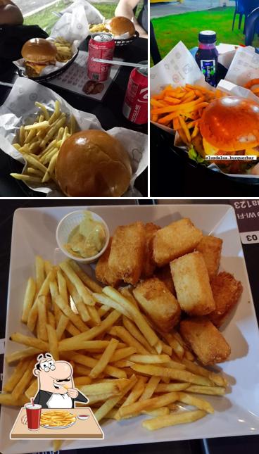 Peça cbatatas fritas francesas no Luz da Lua Burger - Mogi das Cruzes - Hamburgueria no Centro