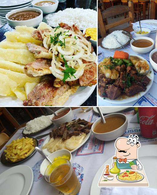 Comida em Restaurante e Cachaçaria Mussarela