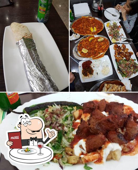 Plats à Öz Urfa Restaurant Café