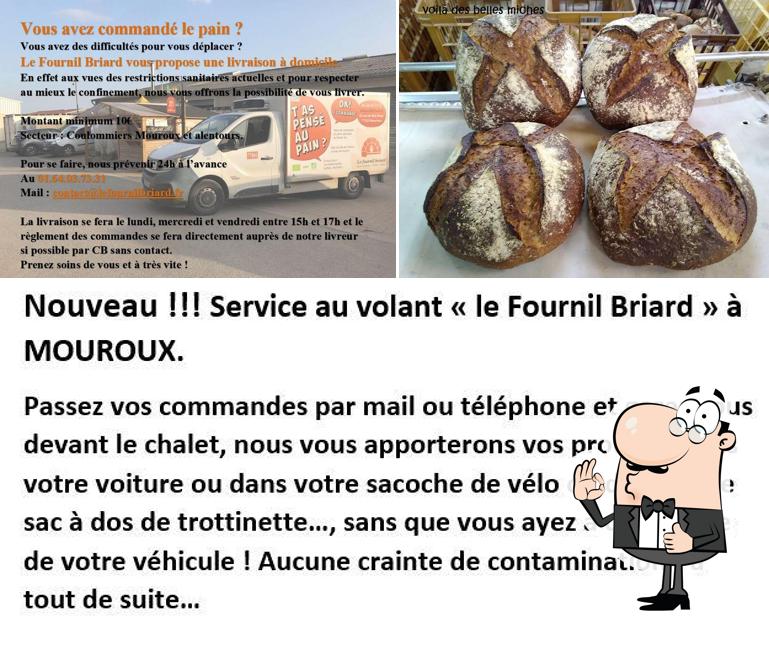 Look at the photo of Boulangerie Le Fournil Briard