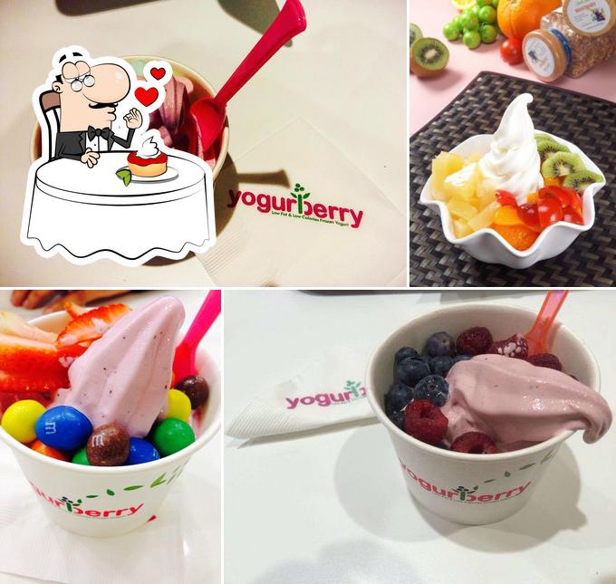 Yogurberry, Dubai, Al Ghurair Centre Restaurant menu and reviews