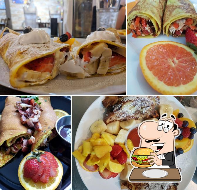 Essayez un hamburger à En Couleur - Crêpes Européennes + Donairs d'Halifax