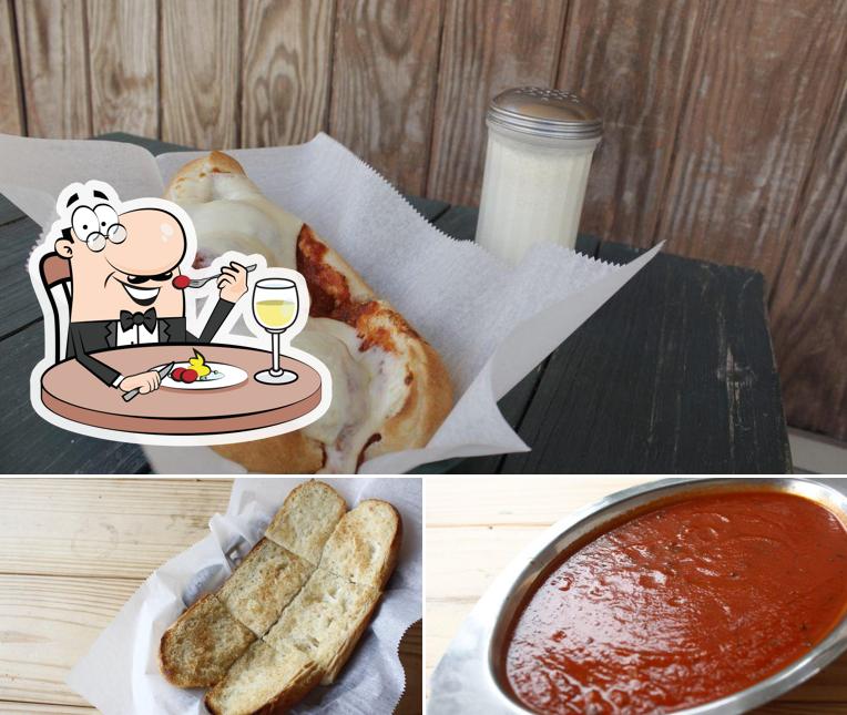 Green Mountain Pizza in Clermont Restaurant menu and reviews