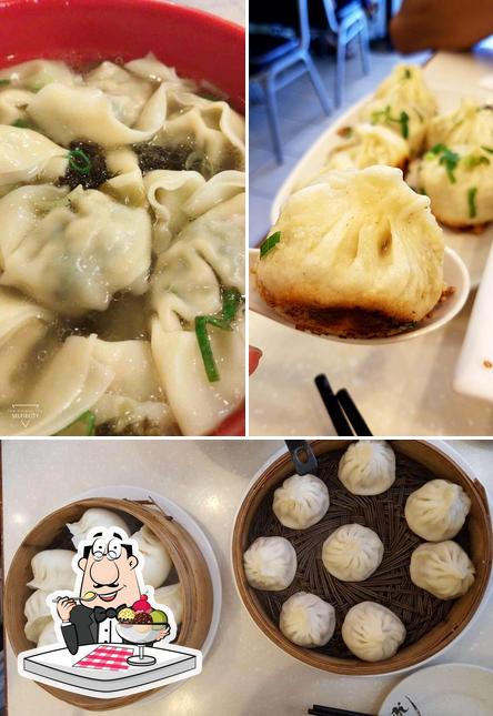 "Jolin Shanghai Restaurant" предлагает разнообразный выбор сладких блюд