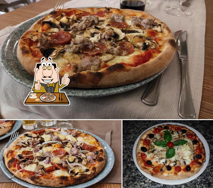 Elige una pizza en Ristorante Can Caus Santa Flavia