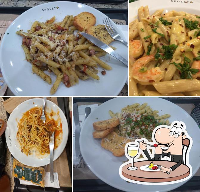 Comida em Restaurante Spoleto
