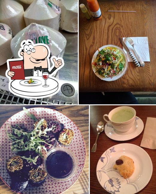 Detox Delight Juice Bar, Paris, 106 Rue Amelot Restaurant reviews