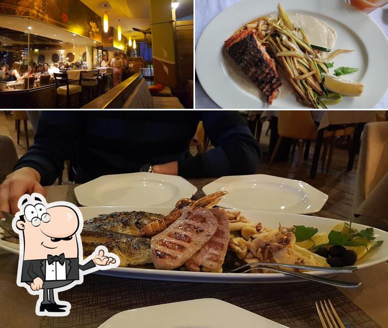 Tra le diverse cose da Restaurant Gardens si possono trovare la interni e cibo