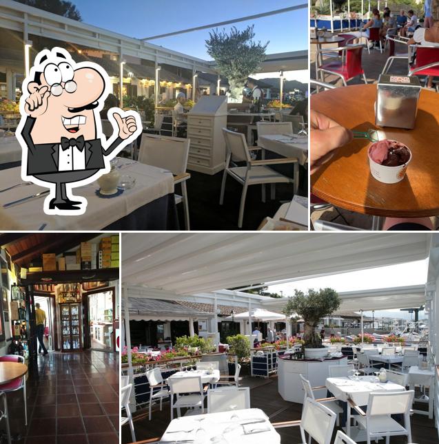Siediti a un tavolo di Bar gelateria del Molo
