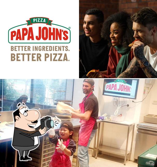 Voir cette image de Papa John's Pizza