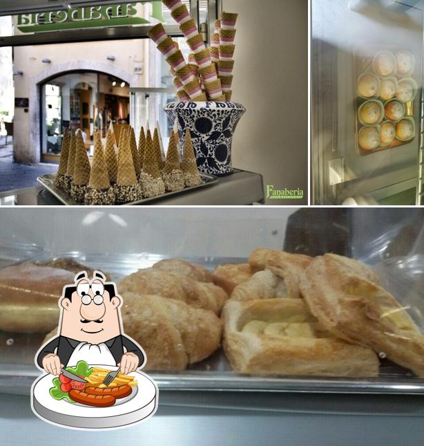Platti al Fanaberia Cafe Gelateria Siciliana