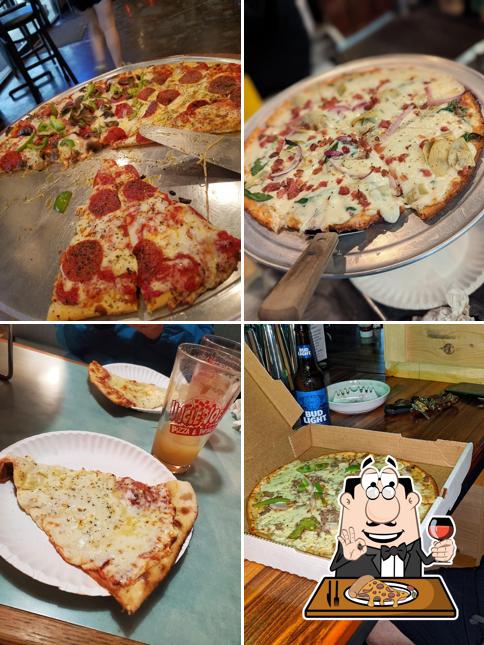 Uncle Joe's Pizza & Wings in Diamondhead Restaurant menu and reviews