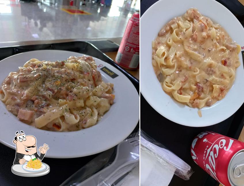 Espaguete carbonara em Smell massas