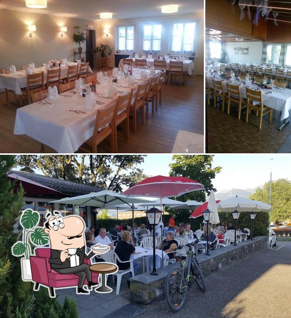 Dai un'occhiata agli interni di Restaurant Traube