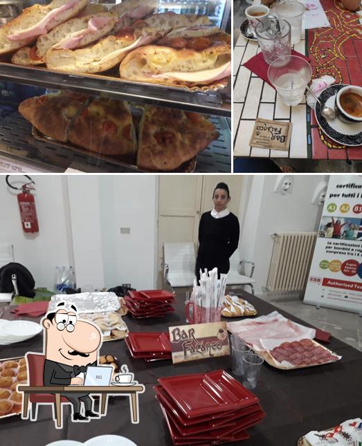 La foto della interni e pizza di Falanto