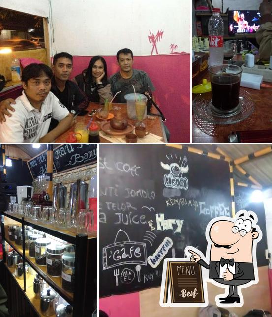 Warthol Rest Coffe/Kopi Pacu cafe, East Jakarta