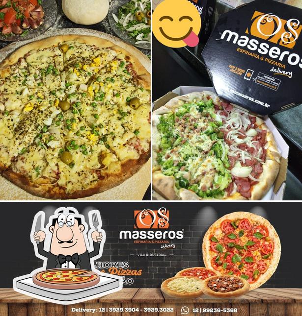 Order pizza at Os Masseros Esfiharia e Pizzaria Delivery Jardim das Indústrias